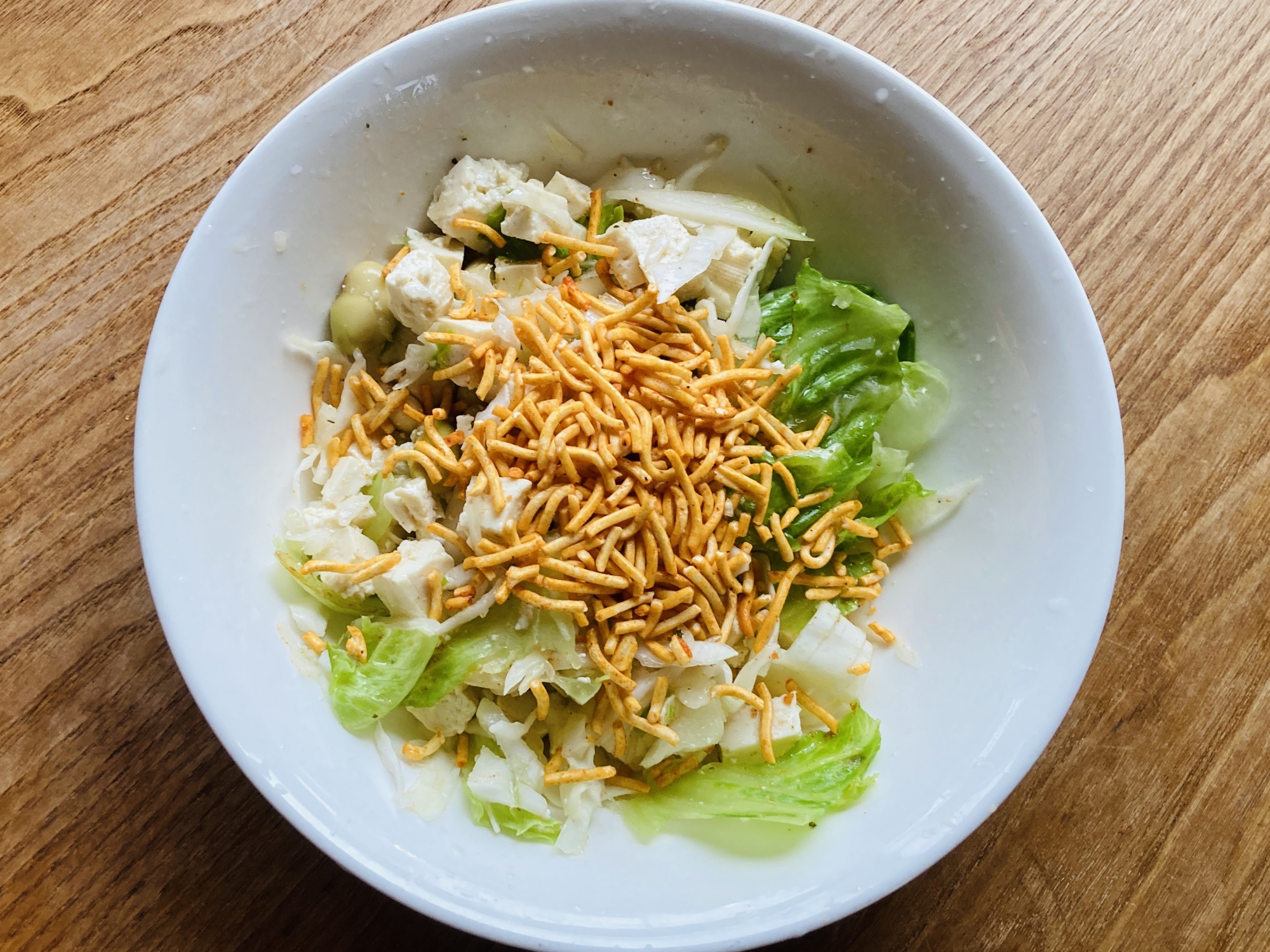 パリパリ麺サラダ