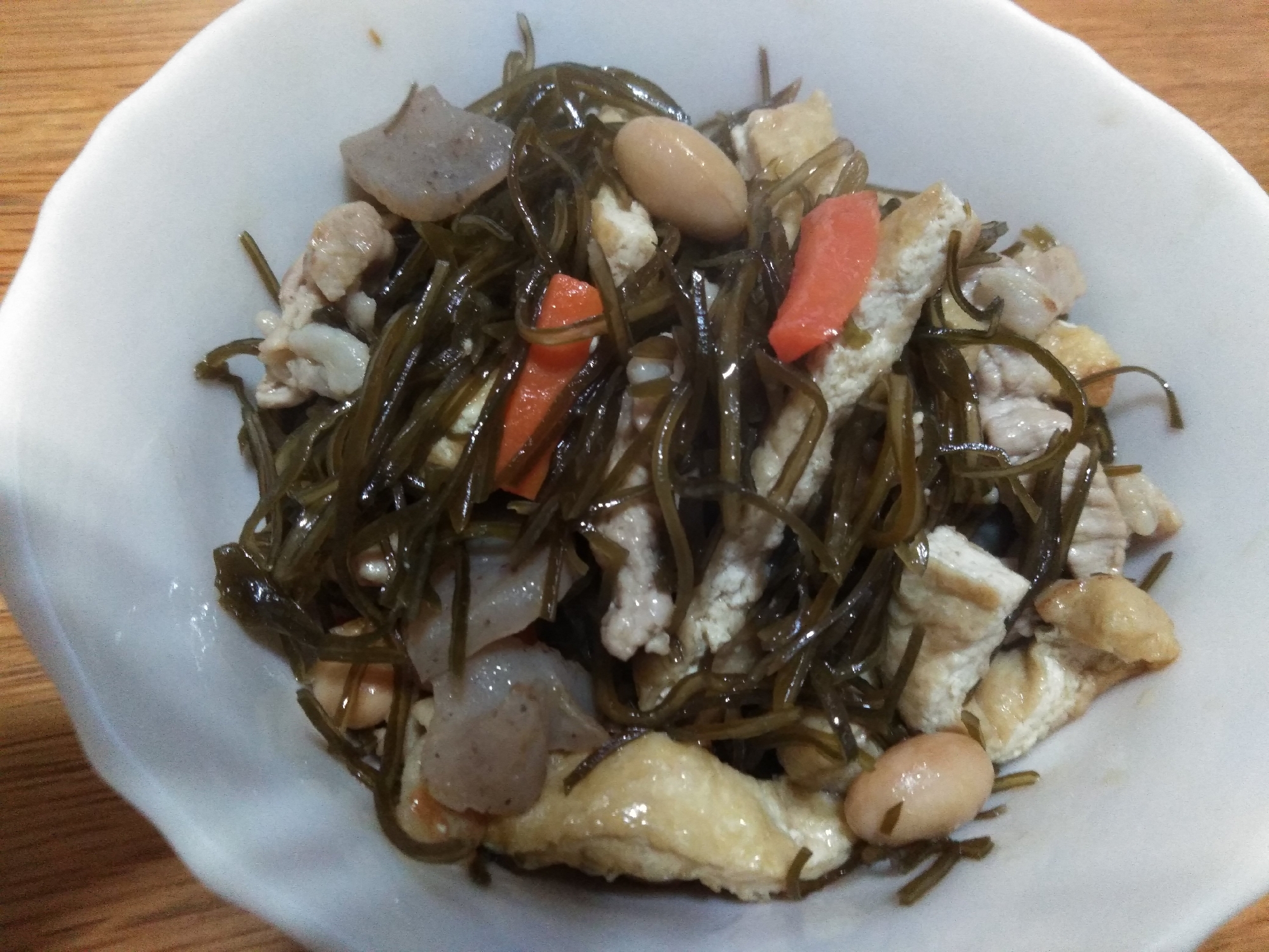 具だくさん刻み昆布の煮物