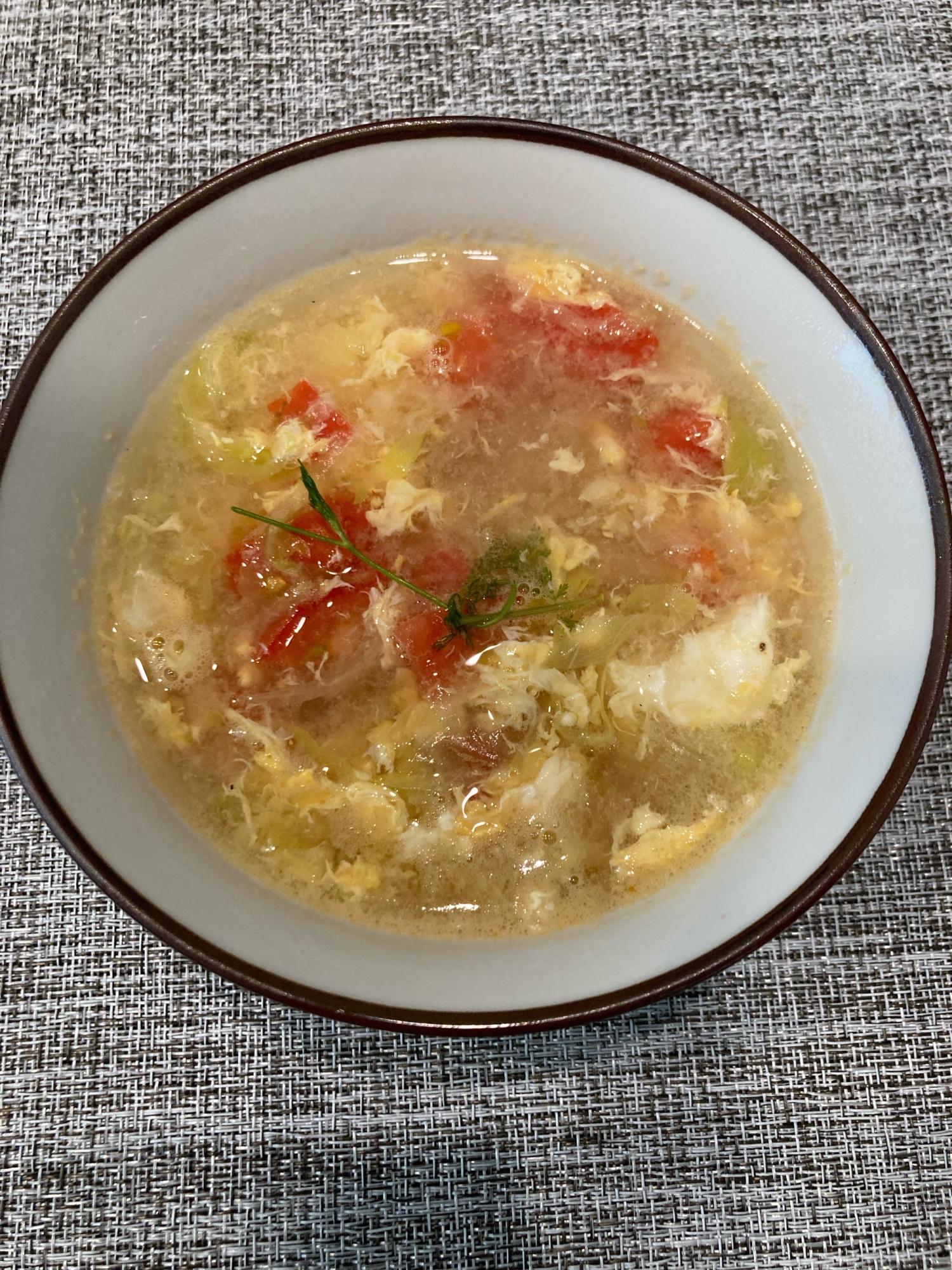 サラダ野菜でエスニック♪フォー風スープ！