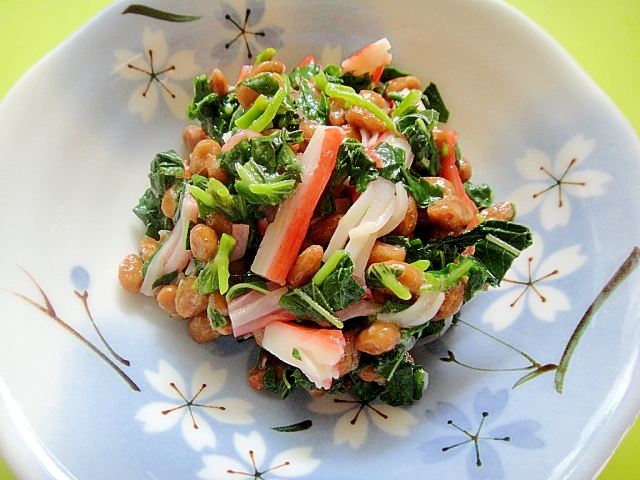 モロヘイヤとカニカマの納豆