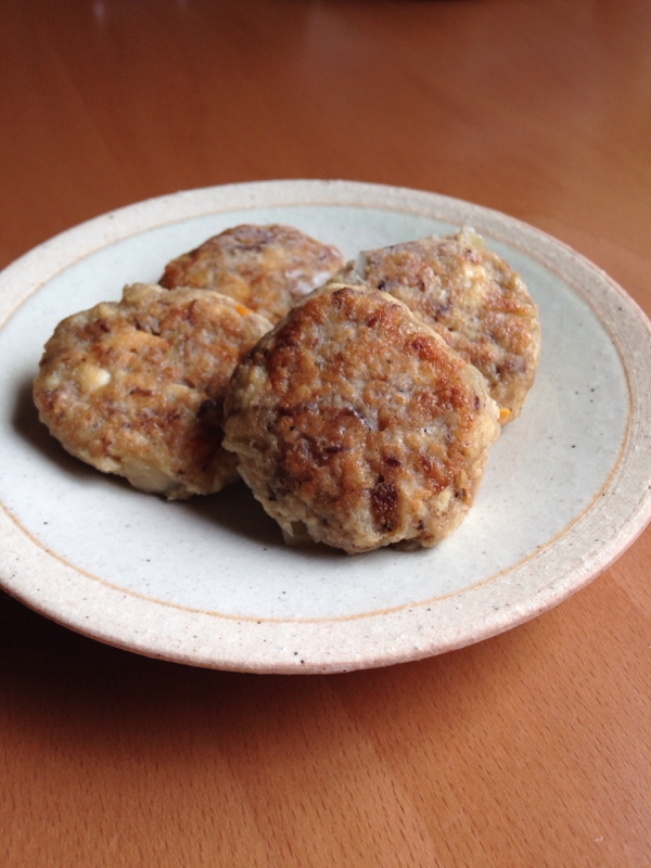 離乳食後期♪豆腐と鯖のハンバーグ