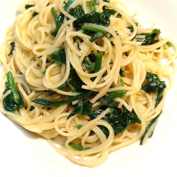 ほうれん草とゴーダ チェダーチーズのスパゲッティ レシピ 作り方 By またたび 楽天レシピ ほうれん草とゴーダ チェダーチーズのスパゲッティ レシピ 作り方 By またたび 楽天レシピ