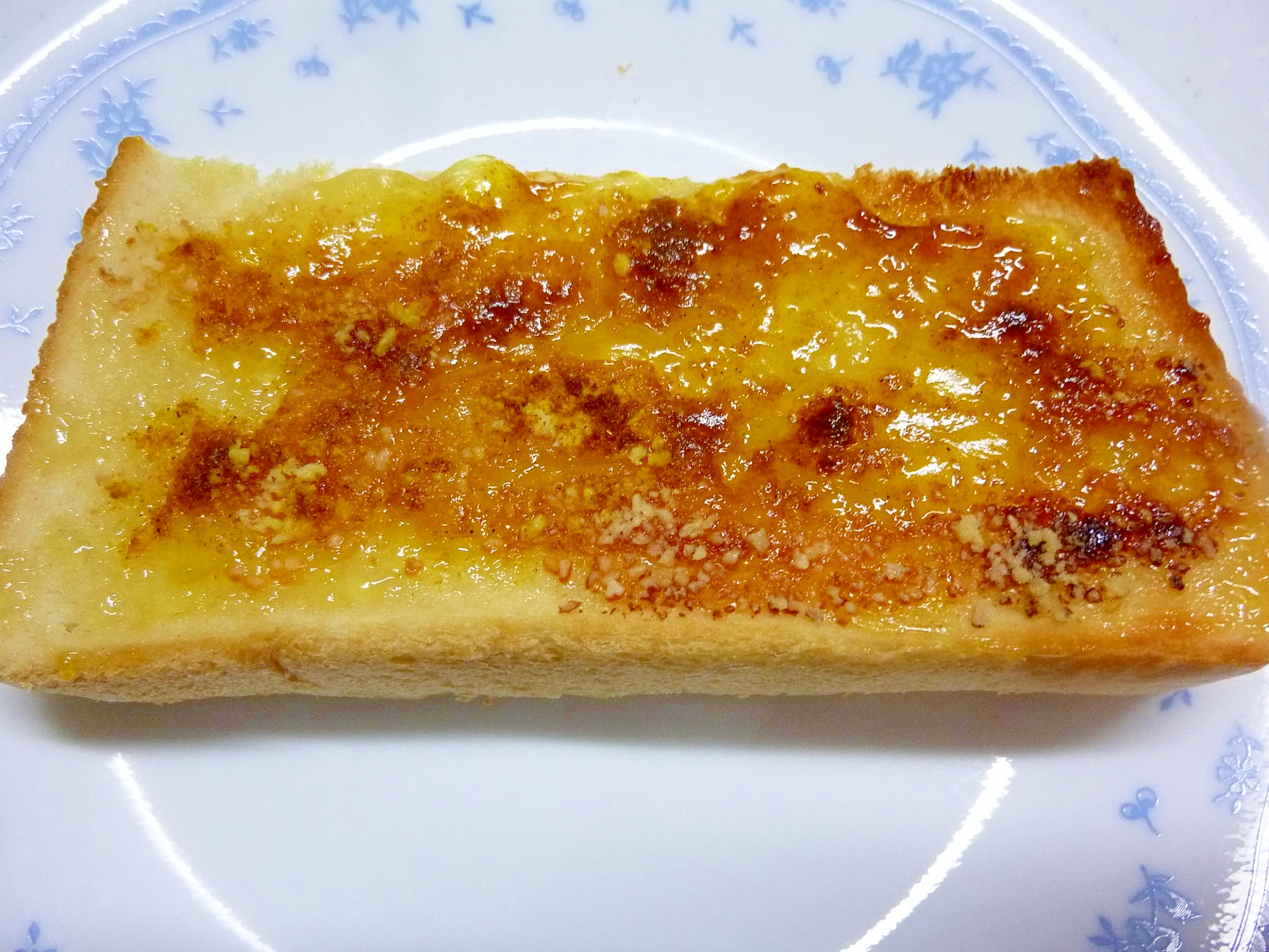 ☆カレー風味♪　マーマレードチーズトースト☆