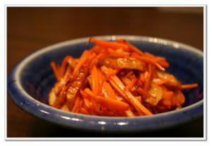 簡単 お弁当にも 人参とちくわのめんつゆ炒め レシピ 作り方 By Coto Mam 楽天レシピ 簡単 お弁当にも 人参とちくわのめんつゆ炒め レシピ 作り方 By Coto Mam 楽天レシピ