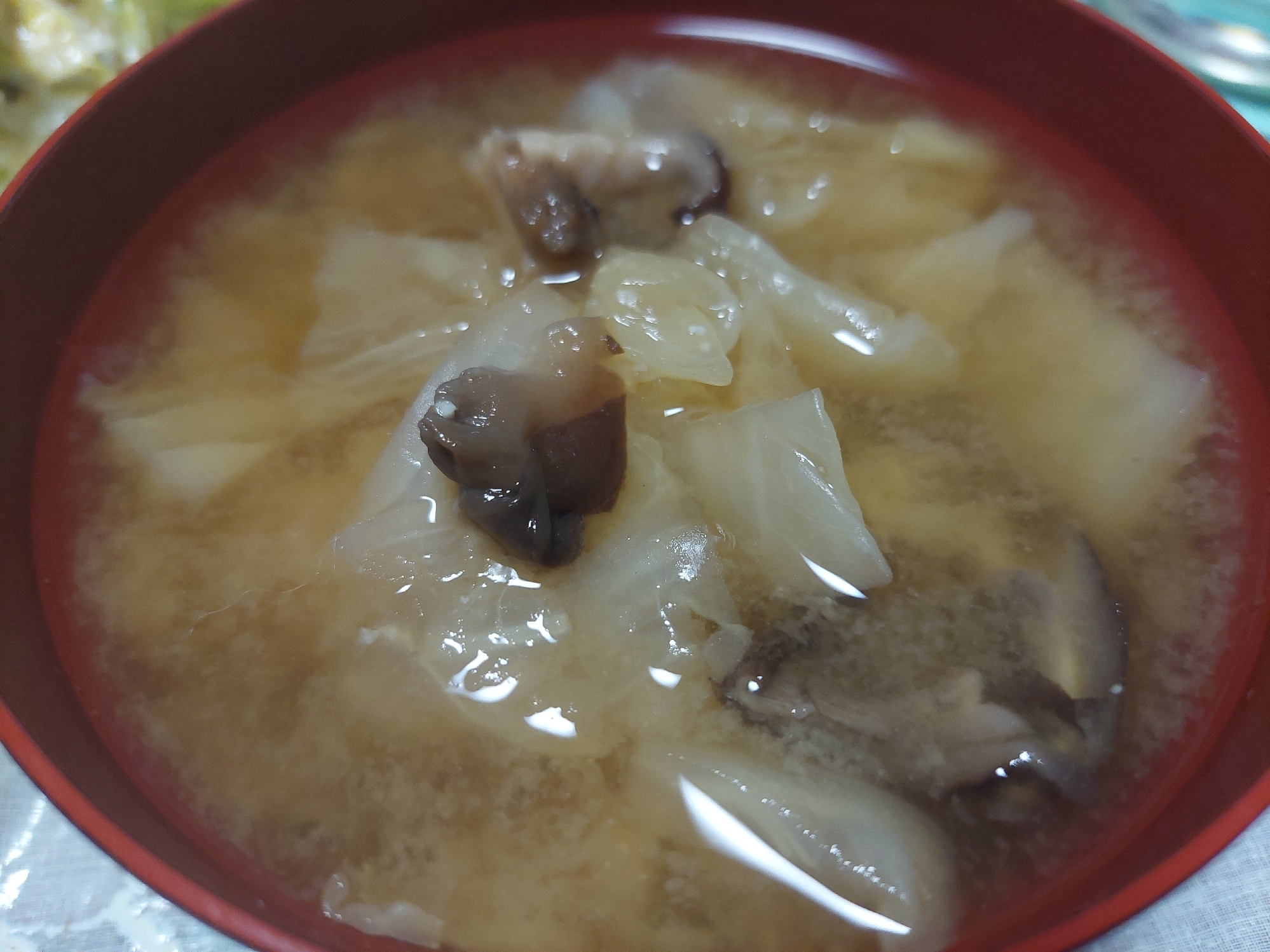 椎茸と白菜のお味噌汁