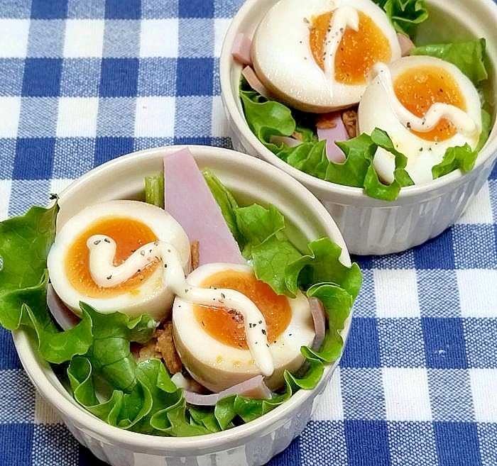 味玉とハムのサラダ仕立て