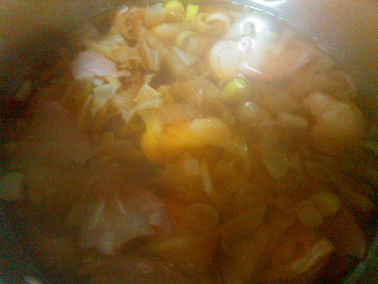 ハムとホタテ白菜カリフラワーのスープ