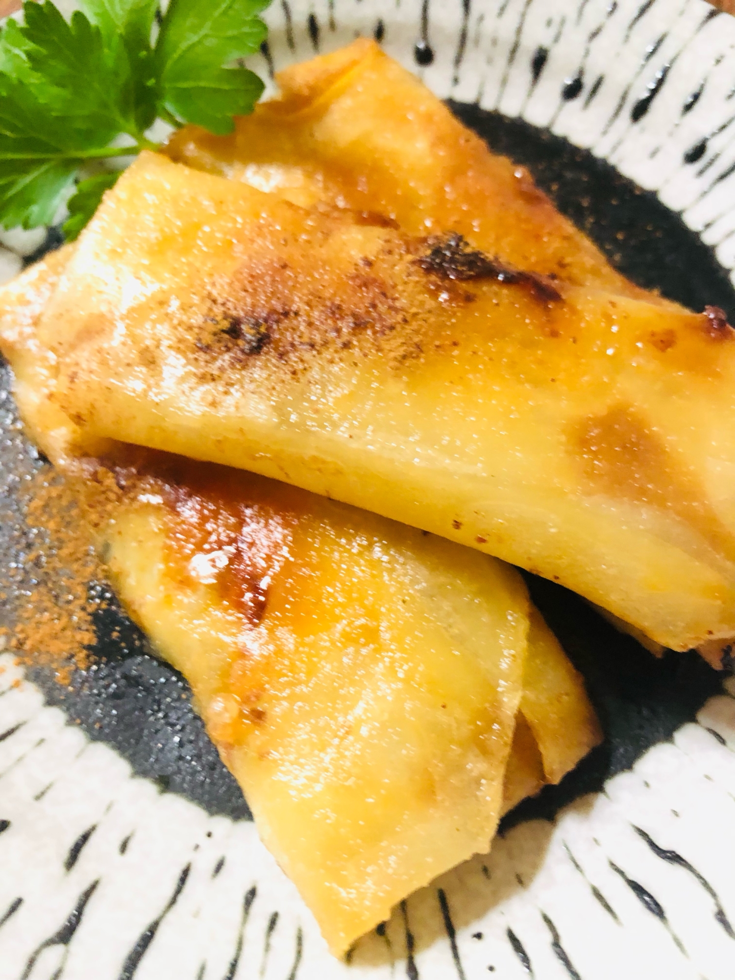 バナナと国産チーズのミニ春巻きおやつ