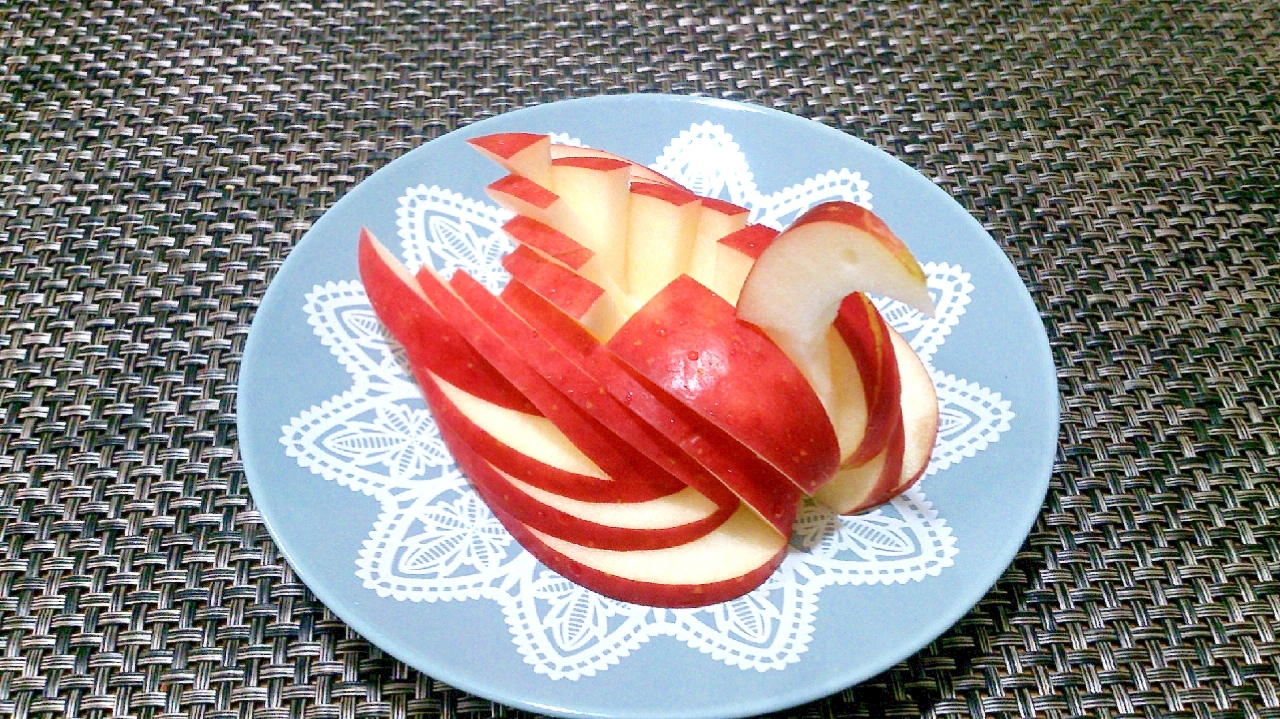 華やかな りんごの切り方 鳥 スワン レシピ 作り方 By Kkaa 楽天レシピ