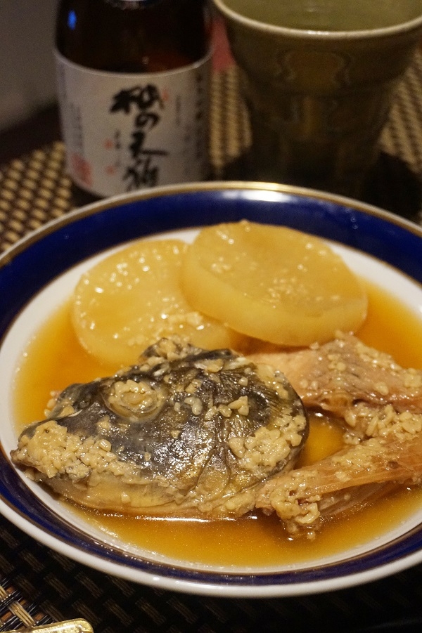 甘味は甘酒で、鯉大根