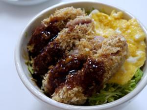 揚げないソーセージかつ丼 レシピ 作り方 By Kaz2525 楽天レシピ 揚げないソーセージかつ丼 レシピ 作り方 By Kaz2525 楽天レシピ