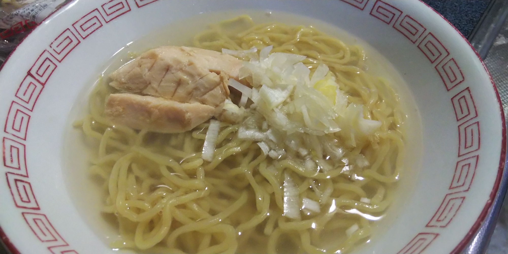 白だしと鶏ガラの塩ラーメンスープ