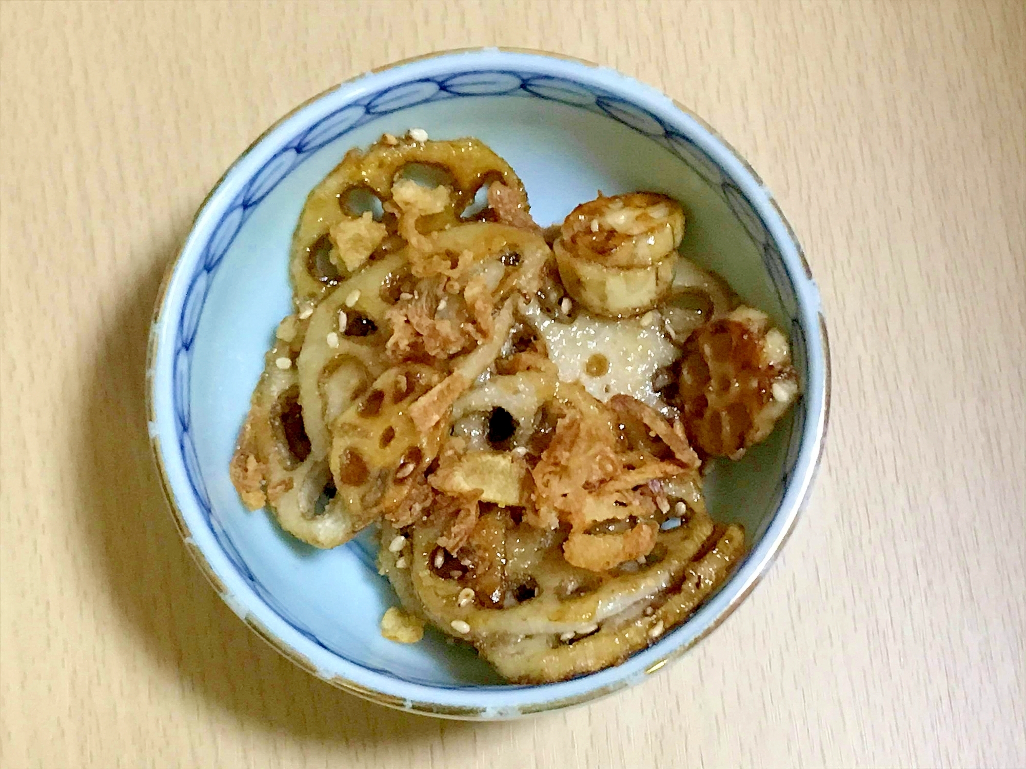 カリッと美味しい！片栗粉れんこん炒め