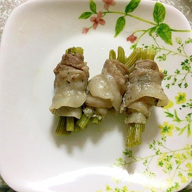 ほうれん草の茎の肉巻き☆お弁当に