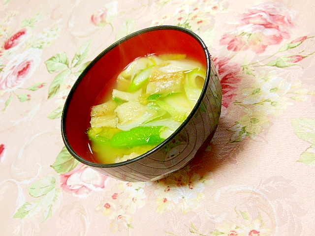 ダシダで作ろ 薩摩芋と長葱と干し鱈の生姜スープ レシピ 作り方 By 小太郎1212 楽天レシピ ダシダで作ろ 薩摩芋と長葱と干し鱈の生姜スープ レシピ 作り方 By 小太郎1212 楽天レシピ