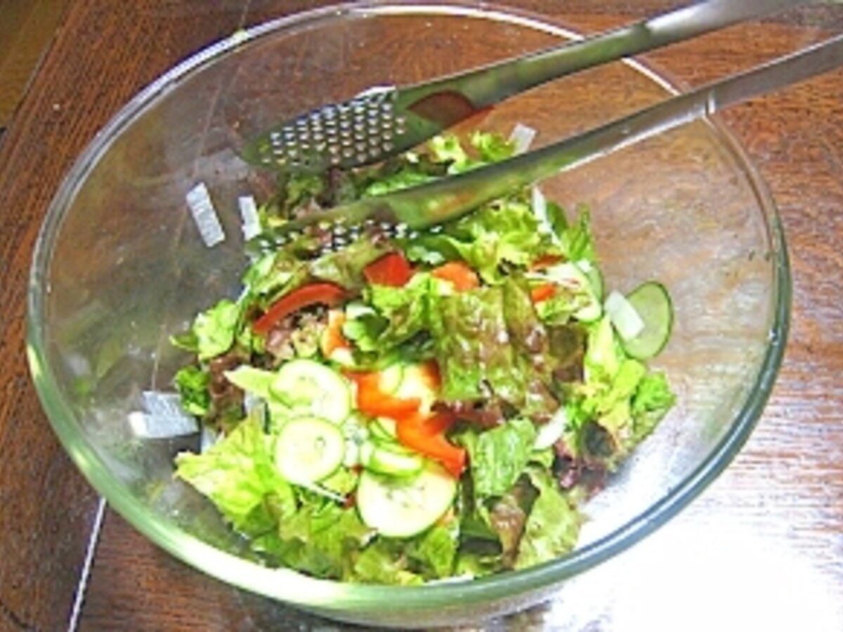 絶賛 グリーンサラダ 基本だけでも 簡単野菜サラダ レシピ 作り方 By なでしこ2 楽天レシピ 絶賛 グリーンサラダ 基本だけでも 簡単野菜サラダ レシピ 作り方 By なでしこ2 楽天レシピ