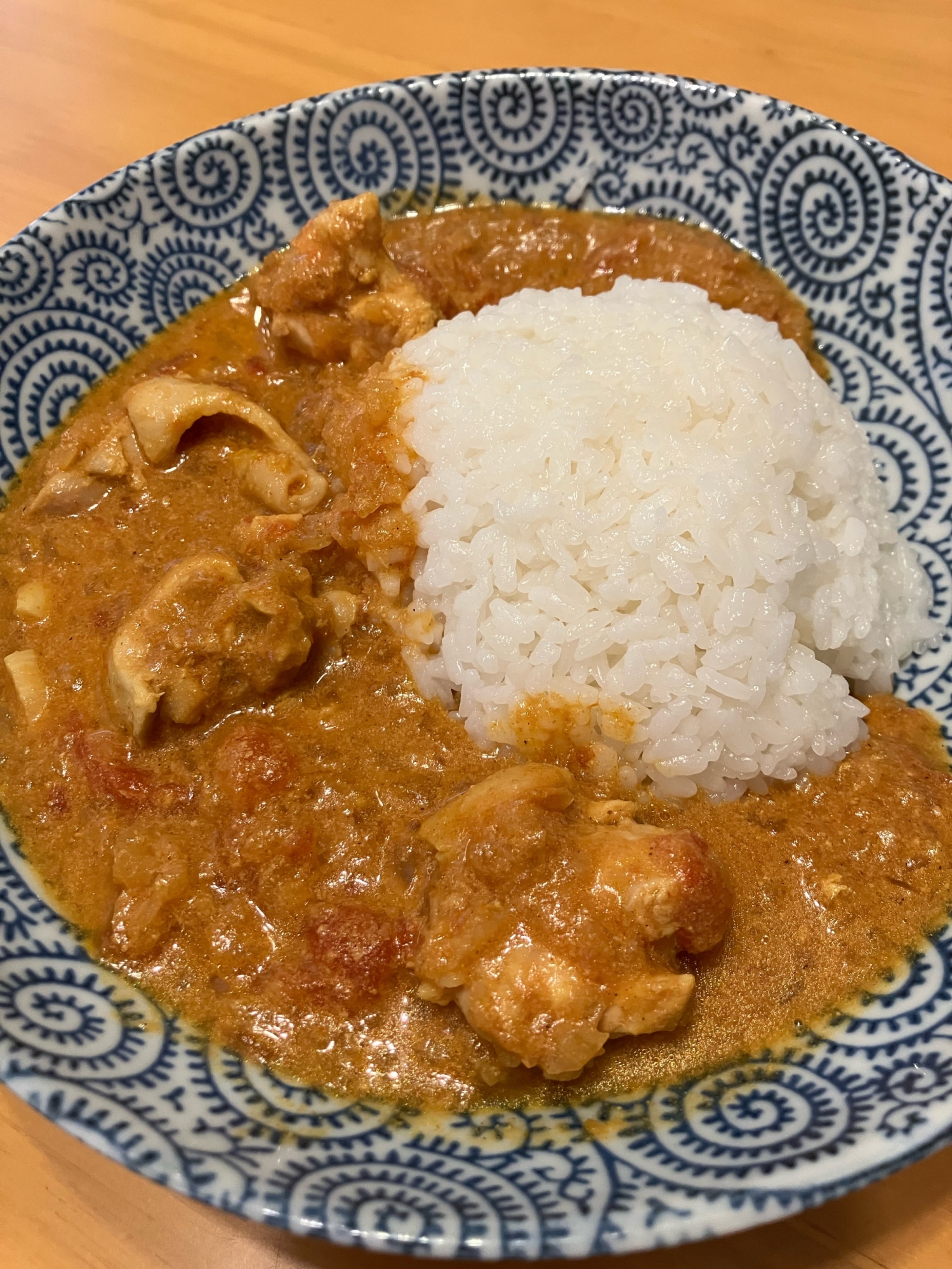 酸味が効いてるバターチキンカレー！