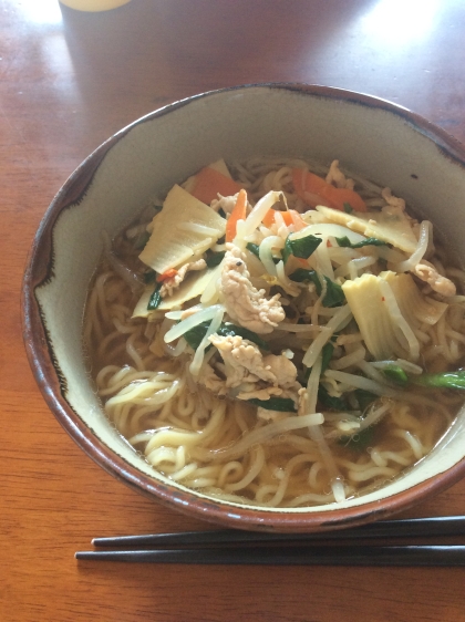 もやし炒め ラーメンのトッピングにも ♪