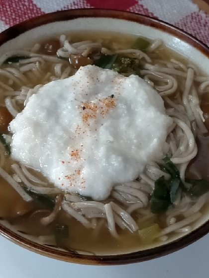 bapaksanさん♪ とっても美味しい☆なめこ蕎麦ですね(*^^*)♡♡とろろいもとなめこの食感♪大好きになりました！ ステキレシピ☆ありがとうございました♡