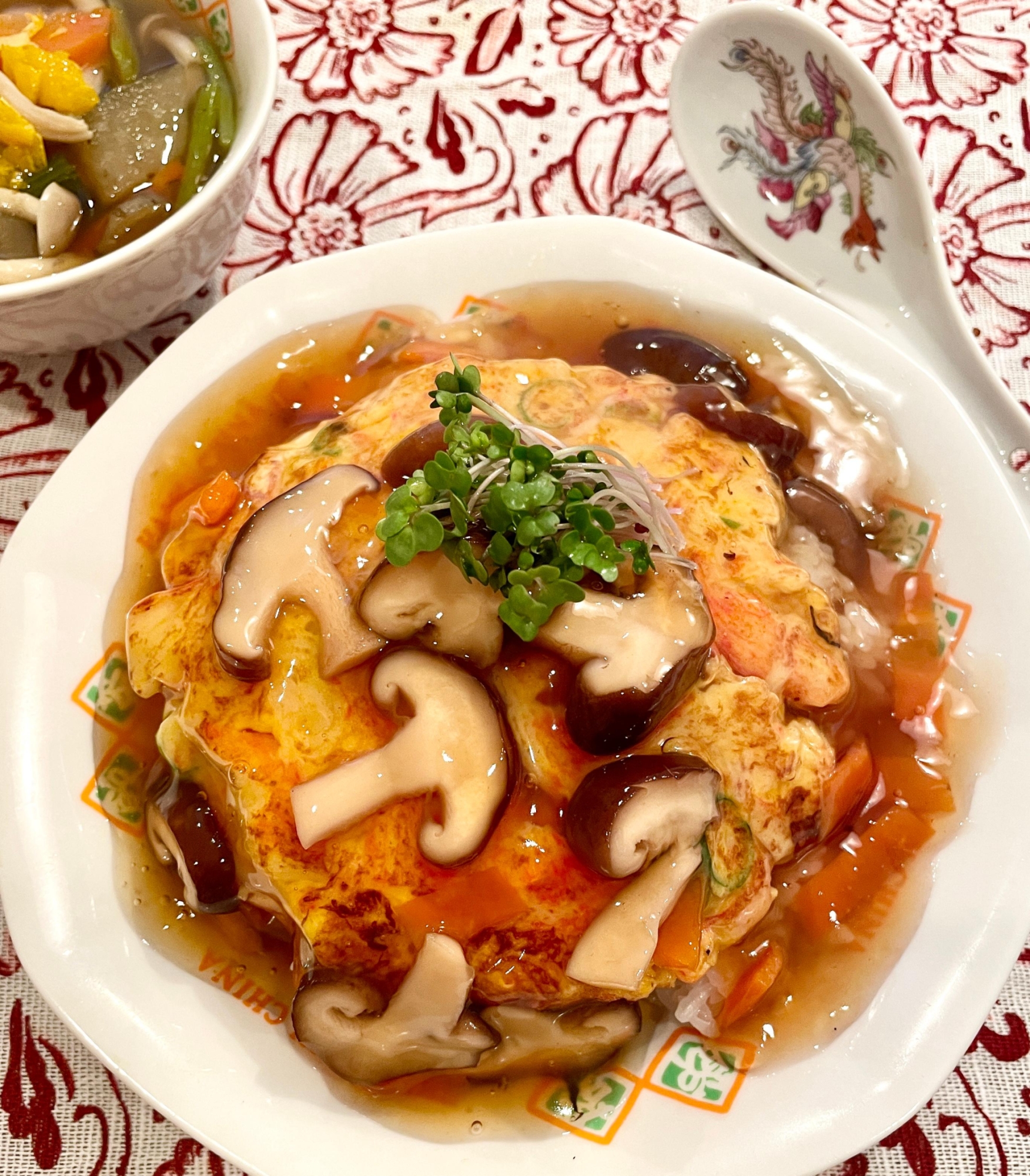 椎茸の戻し汁を使った甘酢あん♡カニカマ天津飯