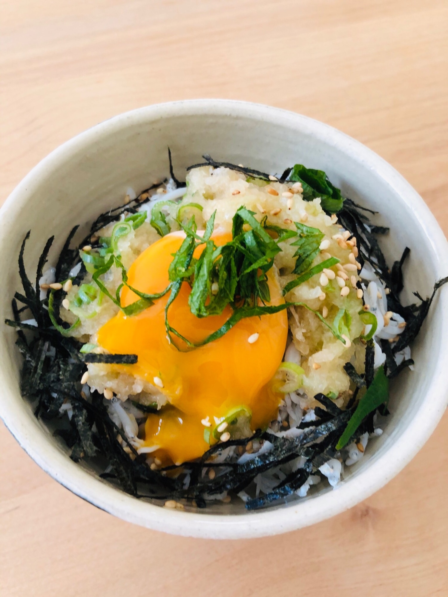 薬味たっぷり☆釜揚げしらす丼 レシピ・作り方 by yana ︎ - 楽天レシピ