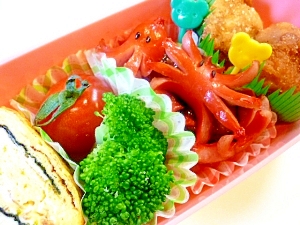 【お弁当】目を惹く!カニさんウインナー
