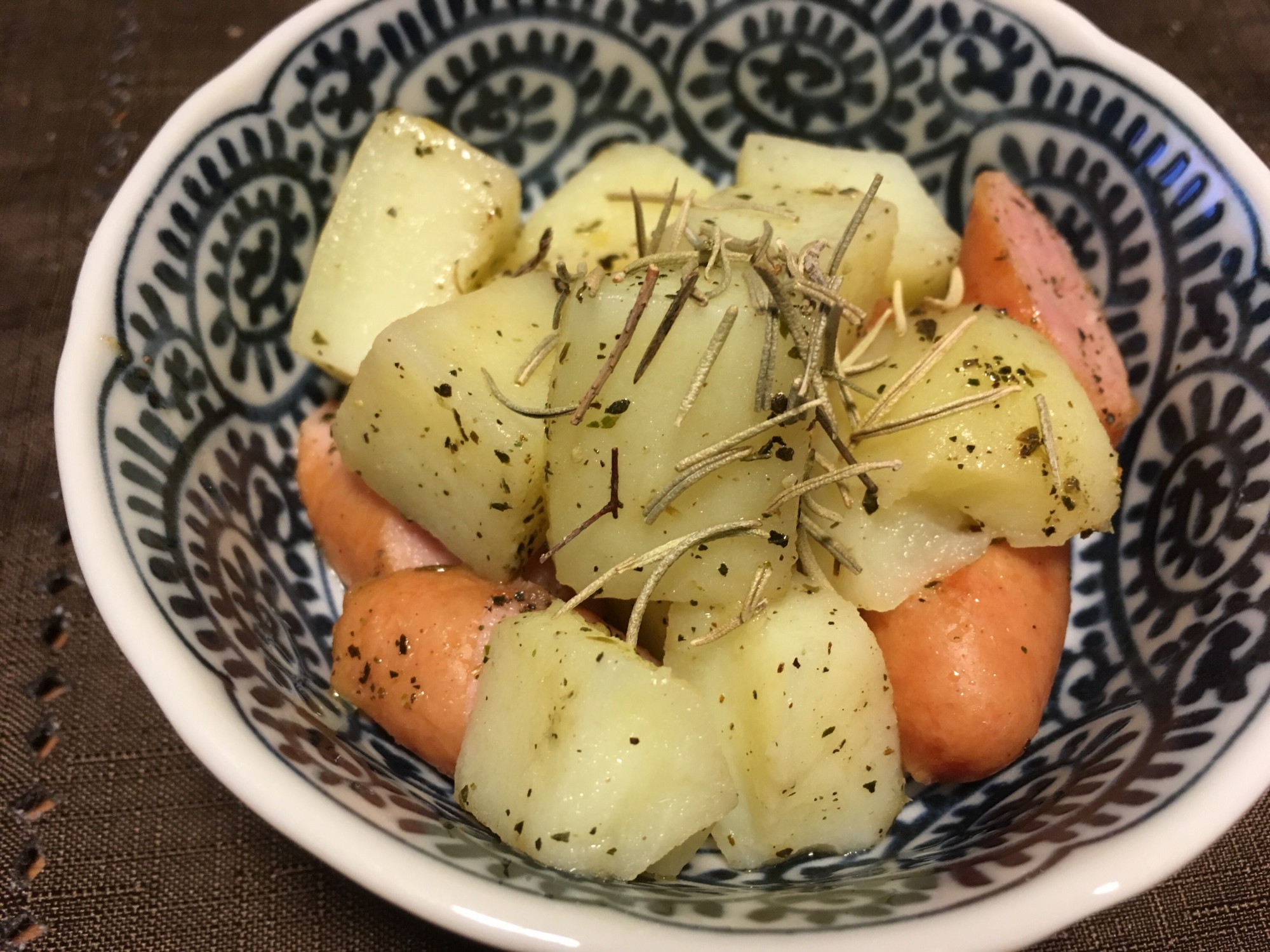 ヘルシー。オリーブオイルで作るポテトサラダ