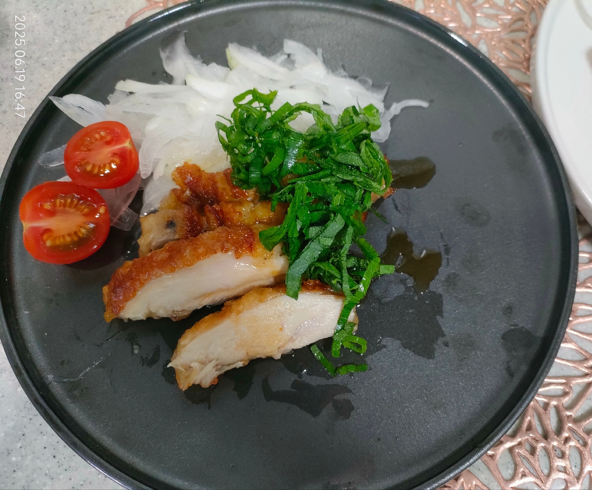 鶏もも肉のカリカリ焼き
