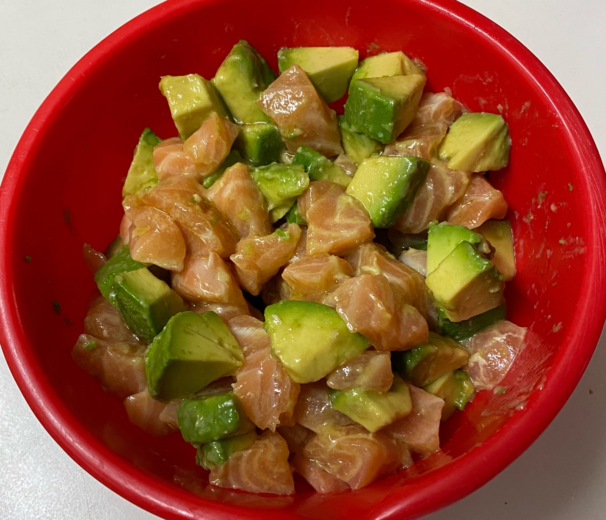 混ぜるだけ サーモンとアボカドのオリーブオイルあえ レシピ 作り方 By ブロッコリーの森 楽天レシピ