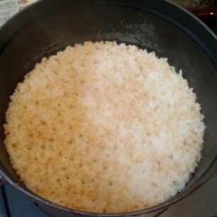 Staubで炊く玄米ごはん