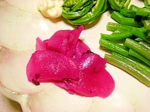 新生姜の赤紫蘇漬け レシピ 作り方 By ブルーボリジ 楽天レシピ 新生姜の赤紫蘇漬け レシピ 作り方 By ブルーボリジ 楽天レシピ