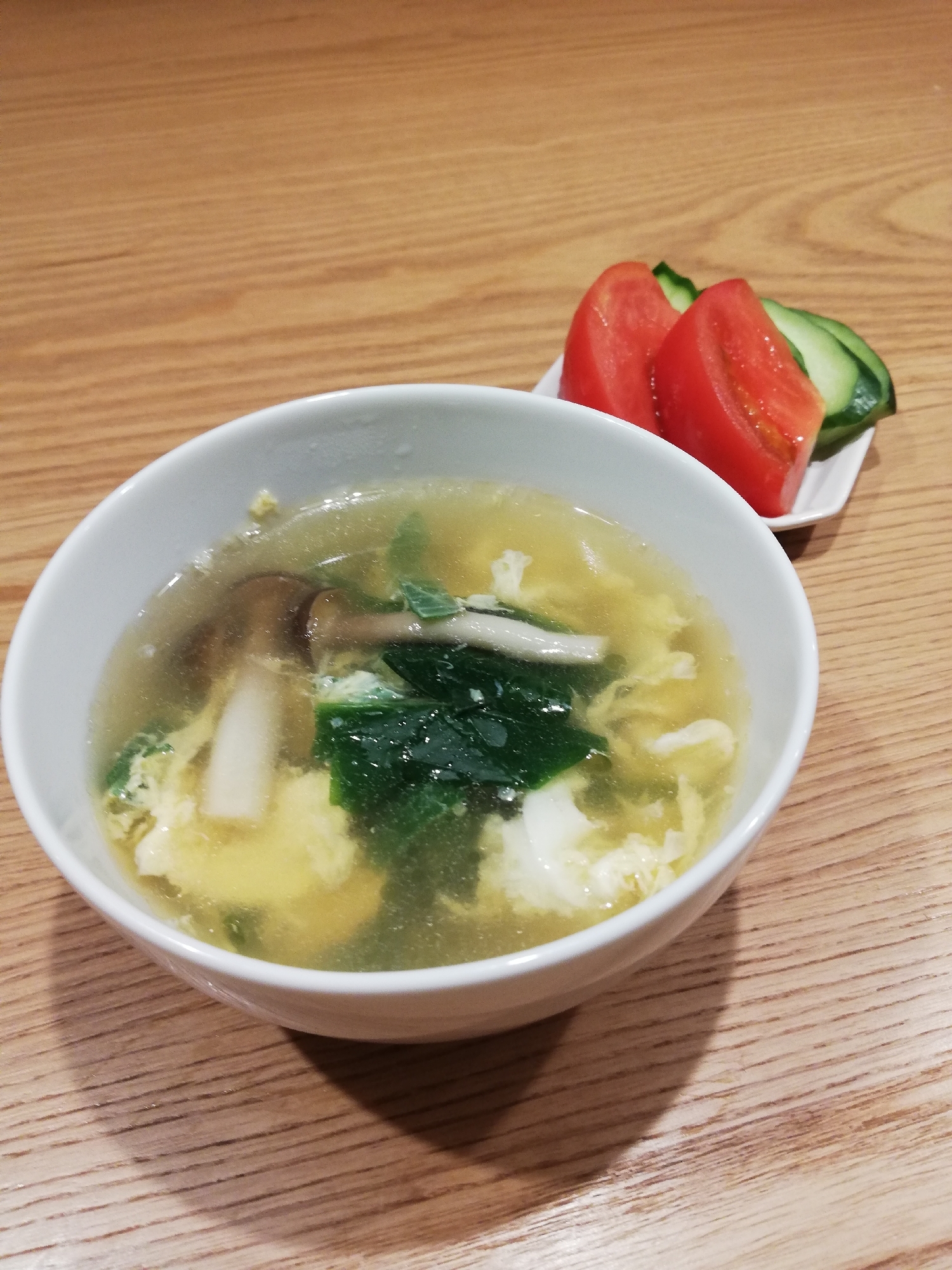 お腹に優しい・和風野菜たまごスープ・雑炊にも