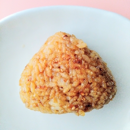 素朴♪大きな焼きおにぎり