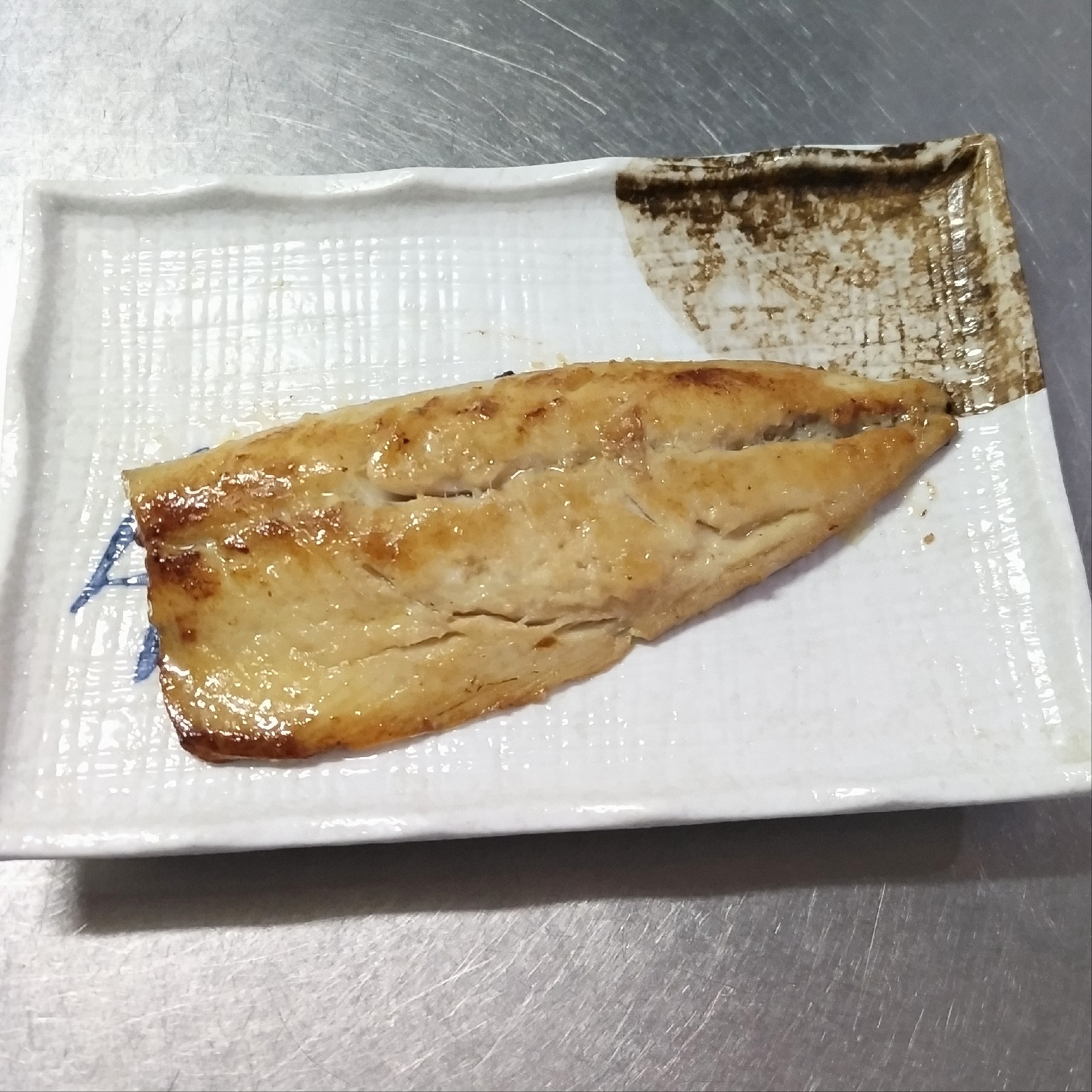 フライパンで簡単！ごま油香る♪鯖の塩焼き