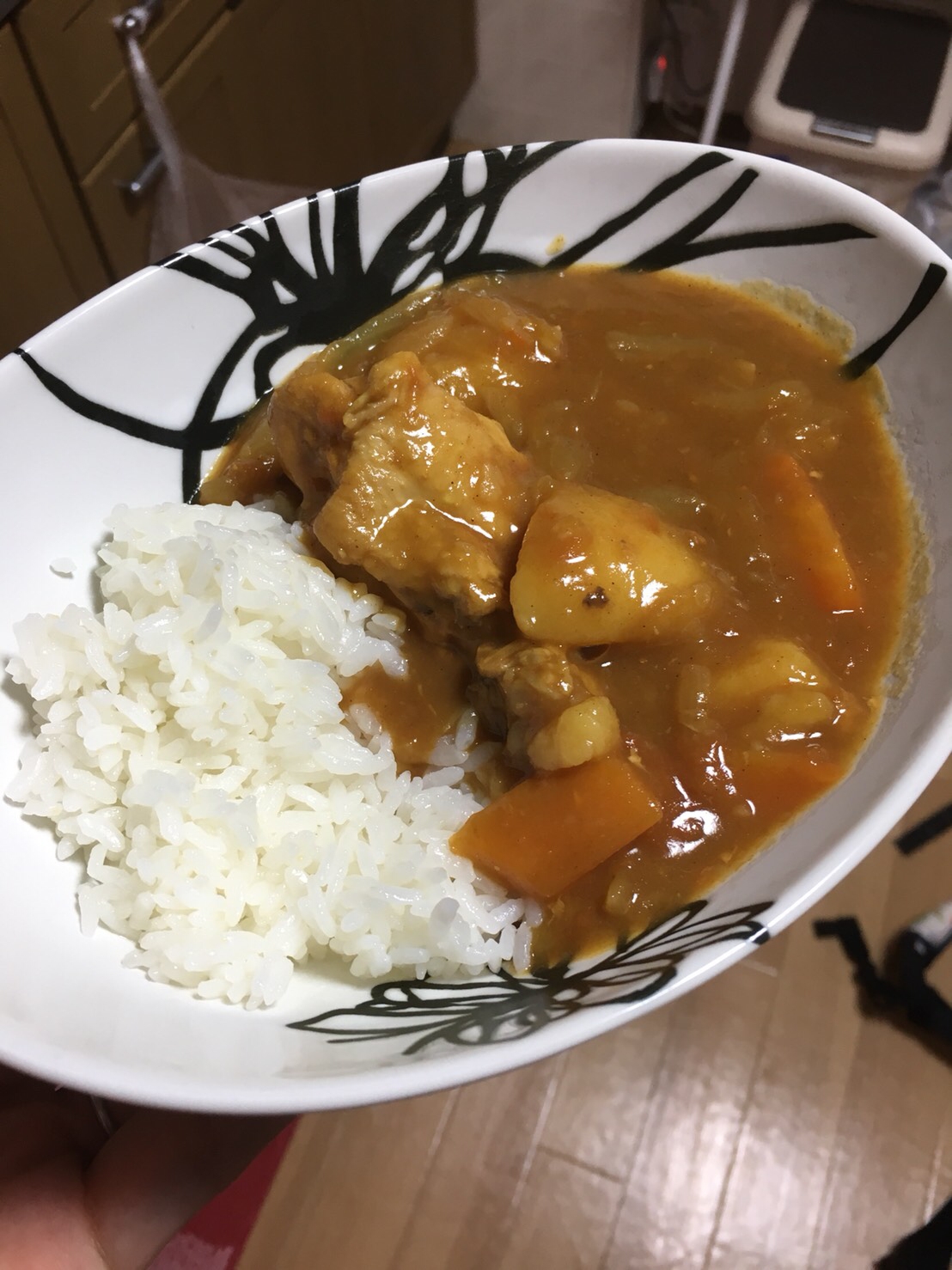 野菜たっぷり、ホットクックでチキンカレー