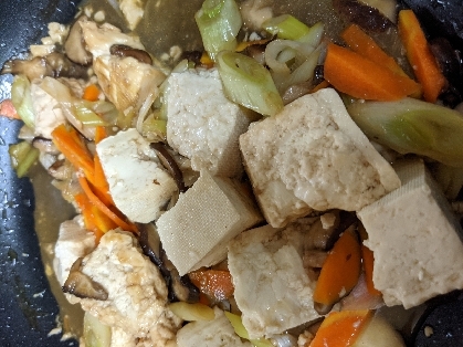野菜たっぷり！炒り豆腐