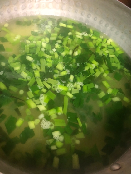 白菜と干し海老の春雨スープ