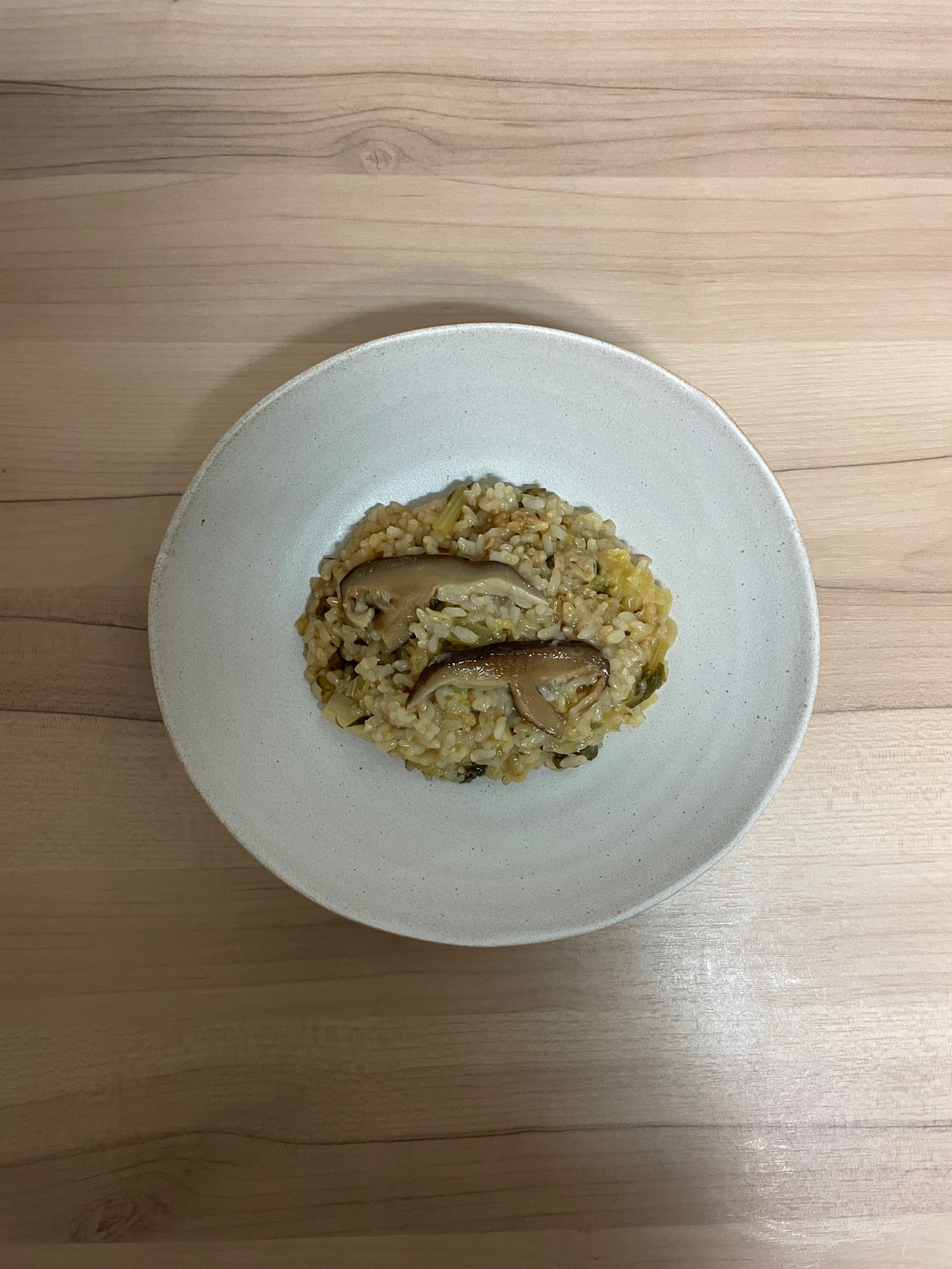 大根の葉とキャベツの根昆布椎茸麦味噌ご飯