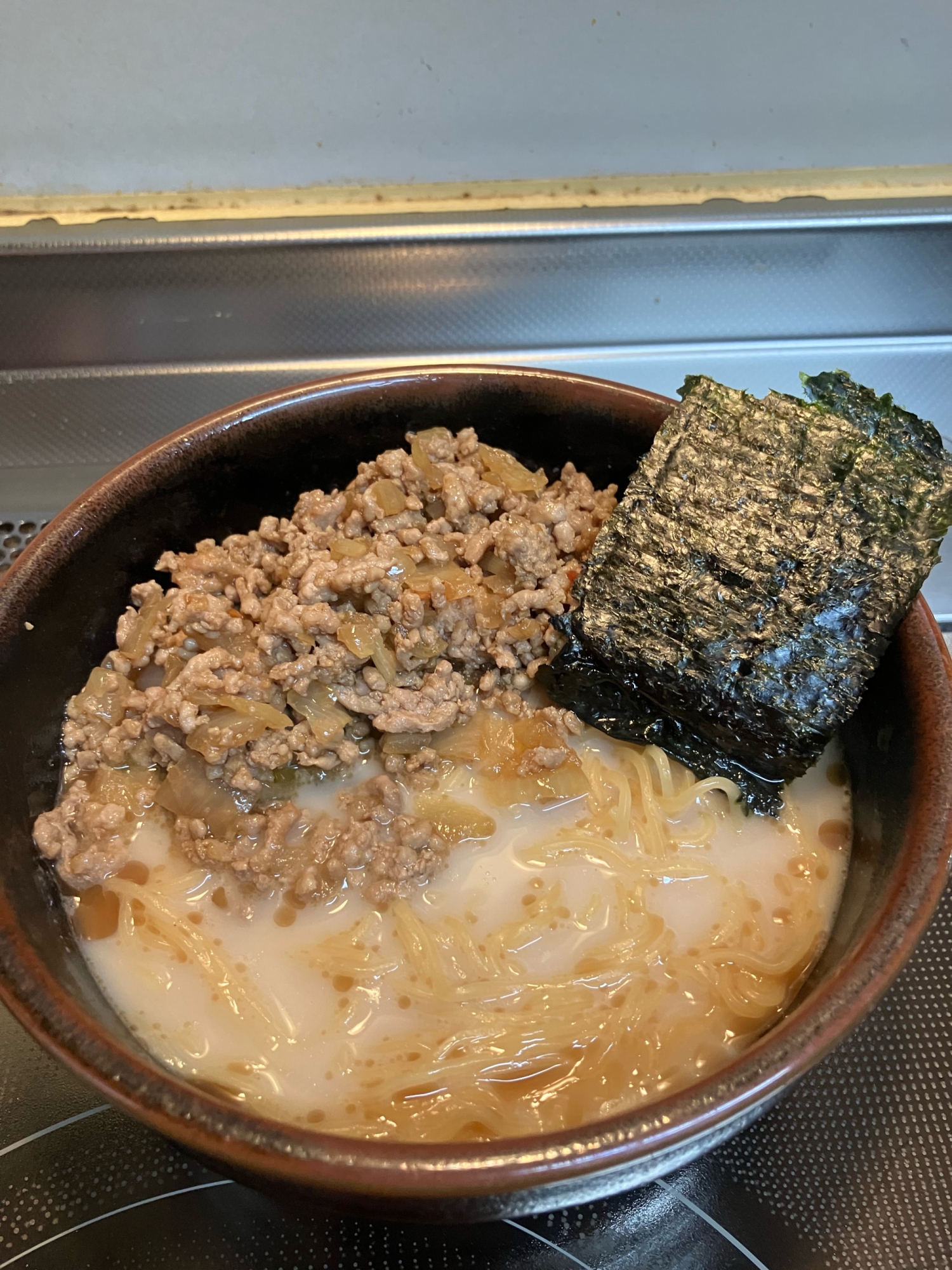 肉みそ豚骨ラーメン^_^