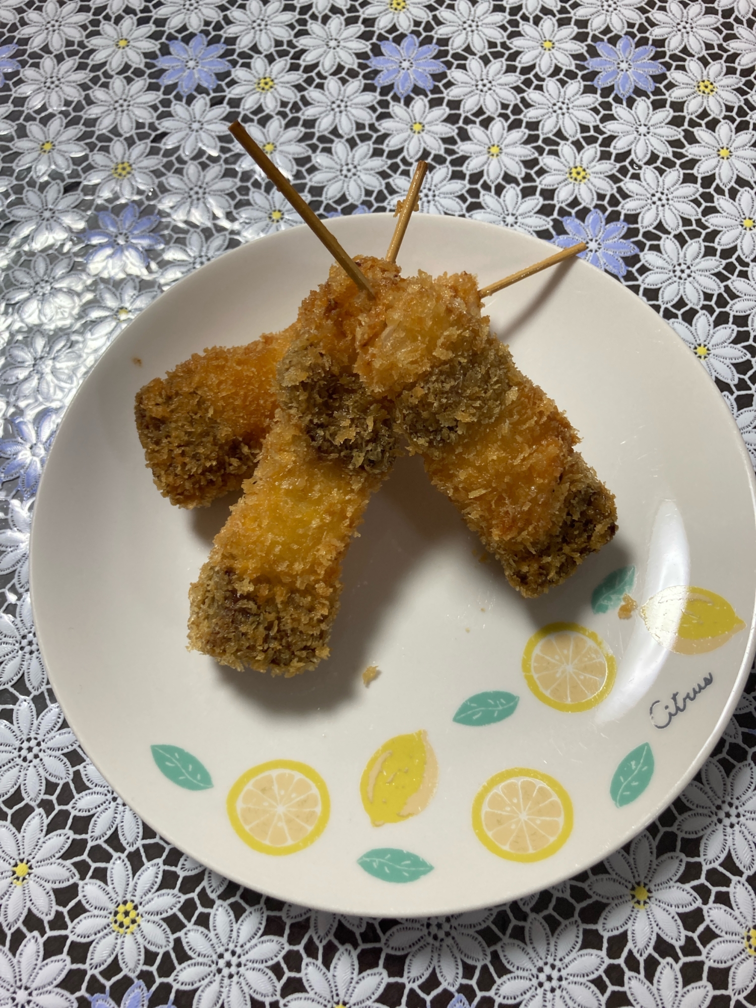 これぞ。極上串カツ。美味しいぞ。