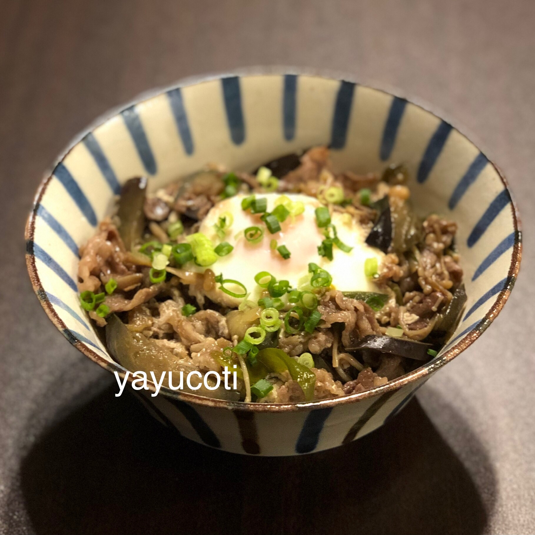 すき焼き風の巣ごもり卵丼