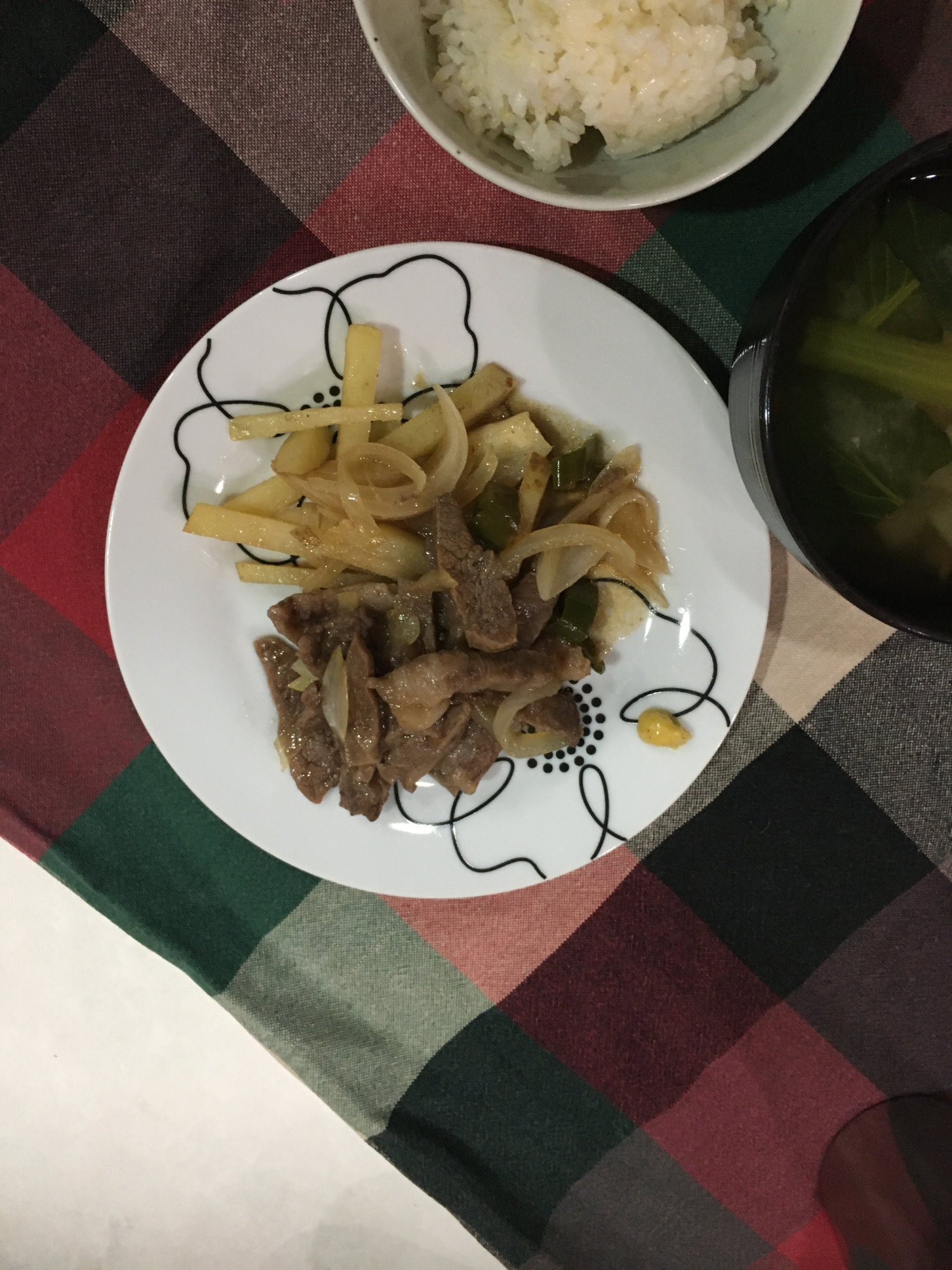 牛肉と野菜の酢醤油煮