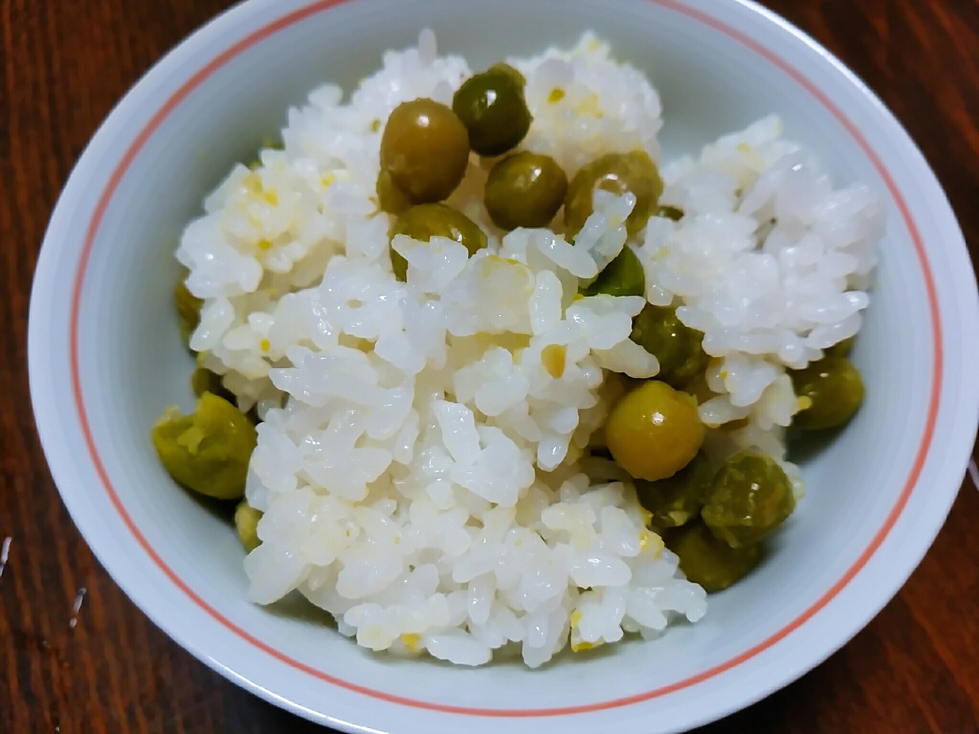 グリーンピースの甘煮混ぜご飯