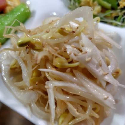簡単おつまみᕷ*豆もやしとねぎのピリ辛ナムルꕤ୭*