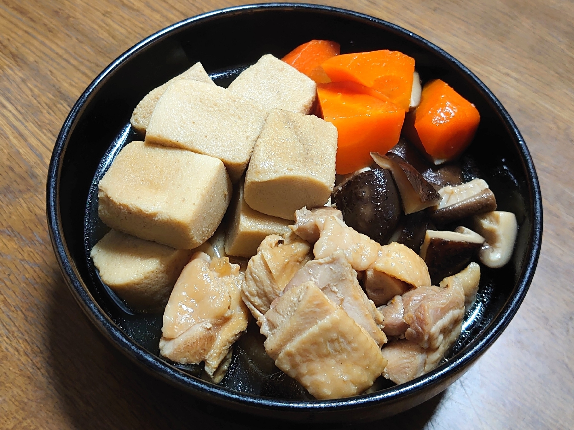鶏もも肉と高野豆腐の煮物