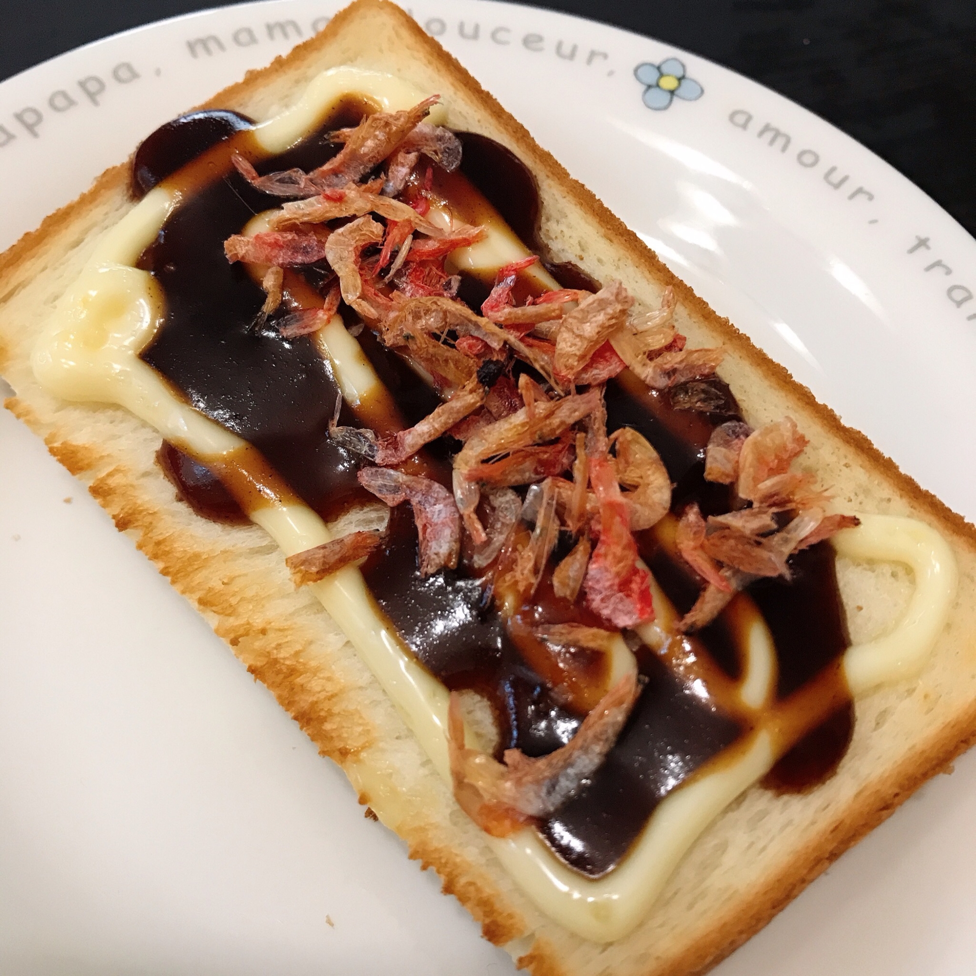 桜えび香る♪お好み焼き風トースト