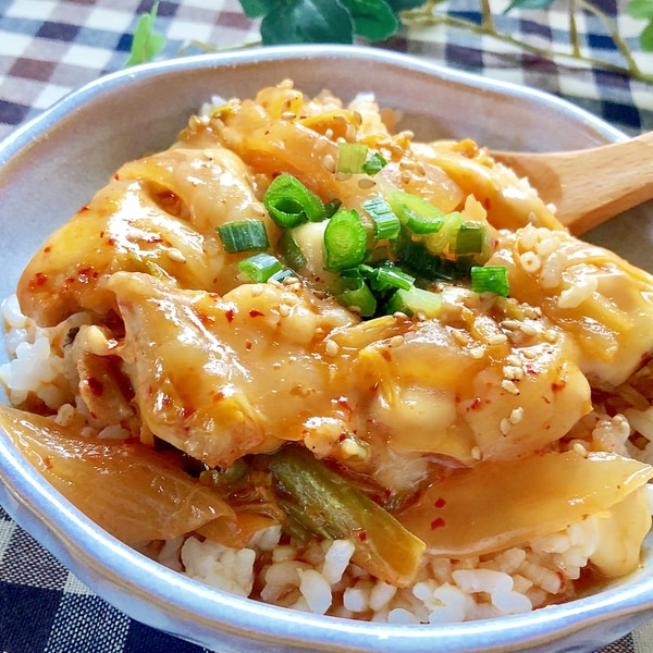 こってり辛旨っ 鶏キムチーズ丼 レシピ 作り方 By みさきらりんず 楽天レシピ こってり辛旨っ 鶏キムチーズ丼 レシピ 作り方 By みさきらりんず 楽天レシピ