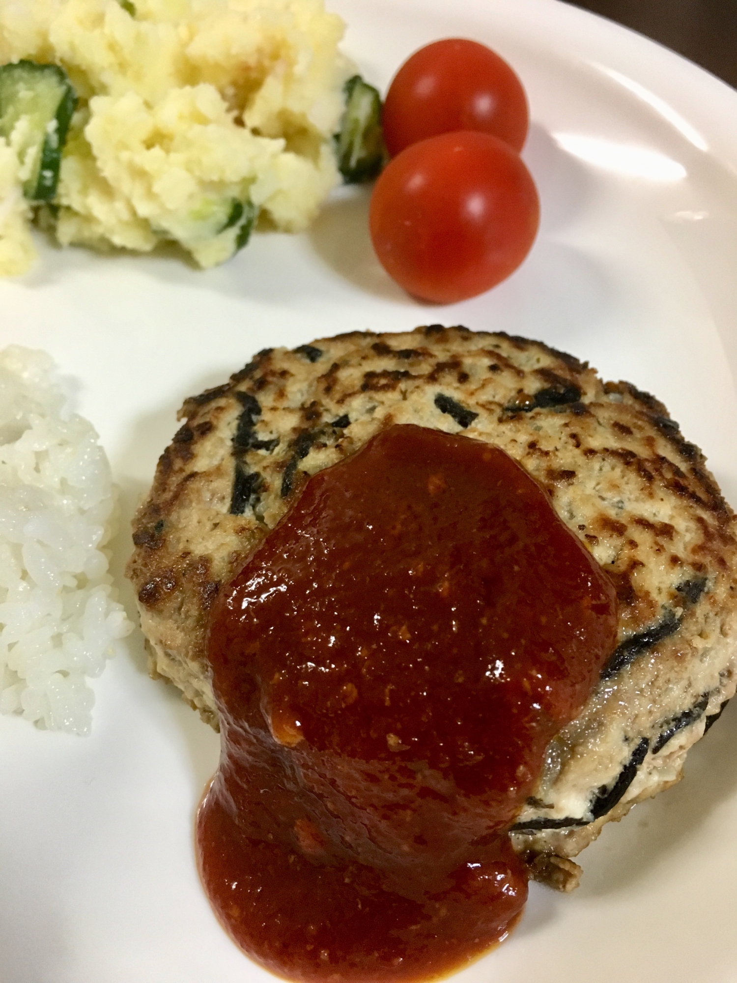 ひじき入り！！豆腐&お麩のハンバーグ❣️