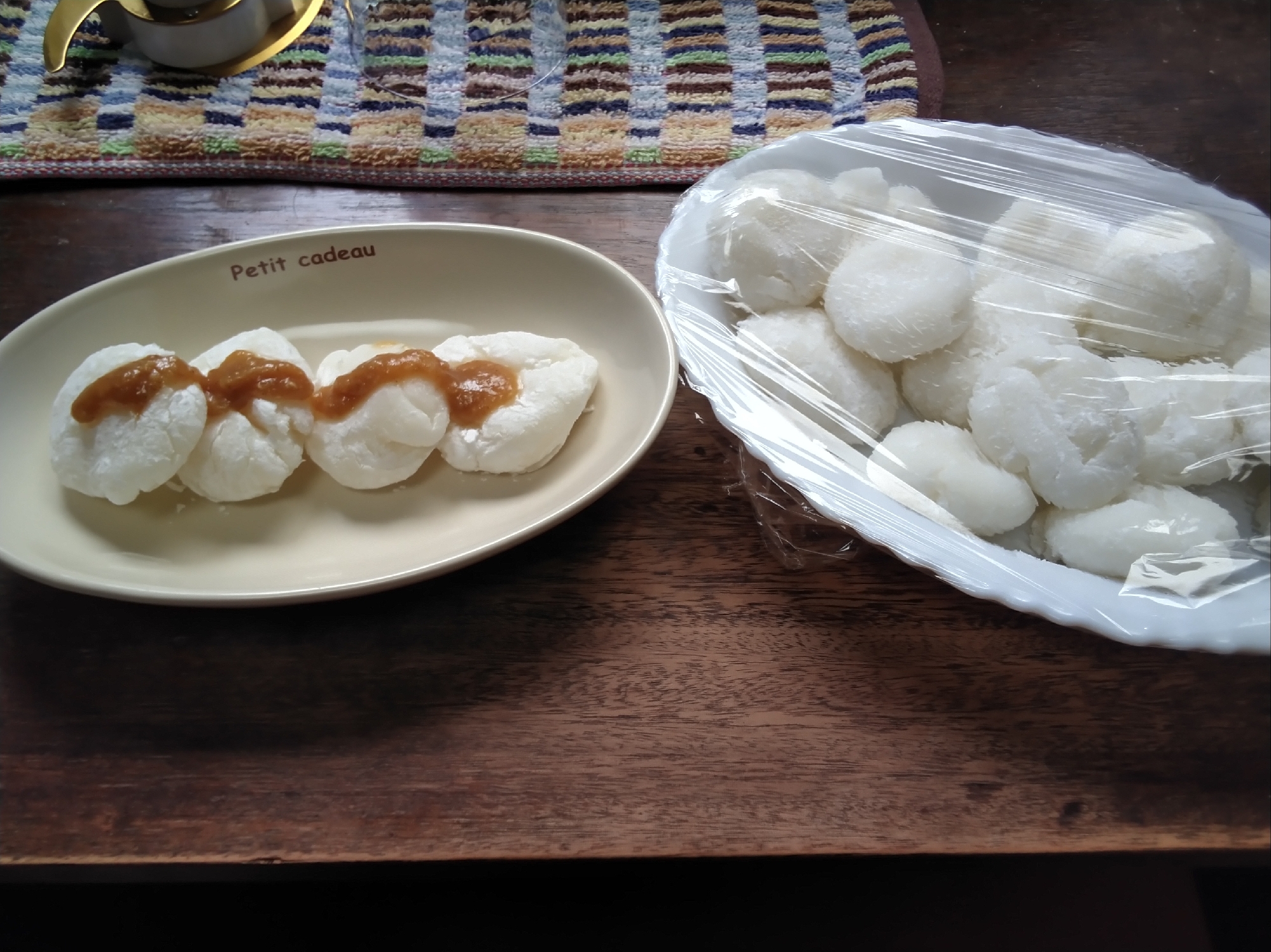 ごはん餅の胡麻味噌たれ