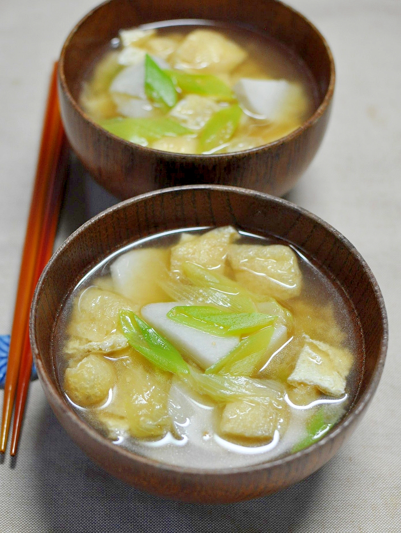 里芋と油揚げの味噌汁 レシピ 作り方 By ねこすけ 楽天レシピ 里芋と油揚げの味噌汁 レシピ 作り方 By ねこすけ 楽天レシピ